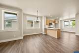 2528 Redwood Cir - Photo 13
