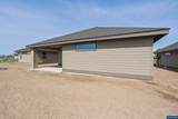 2528 Redwood Cir - Photo 4