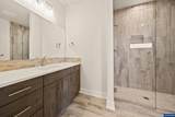 2366 Redwood Av - Photo 23