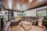 1082 Cascade Dr - Photo 4