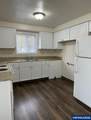 2910 Lancaster - Photo 10