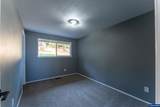 990 Pippa Ln - Photo 29