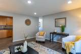 990 Pippa Ln - Photo 9