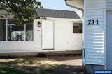 211 30th (& 213) - Photo 2