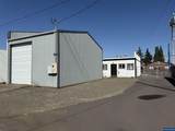 552 Main - Photo 2