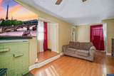 1075 Vista Av - Photo 11