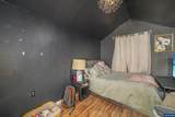 1075 Vista Av - Photo 37