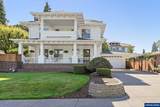 718 Washington St - Photo 1