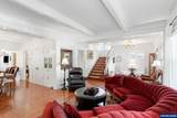 718 Washington St - Photo 16