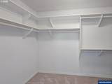 1055 Tukwila Dr - Photo 18