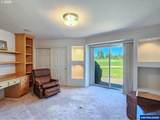 1055 Tukwila Dr - Photo 19
