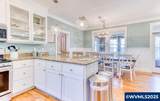 2685 Beach Av - Photo 10
