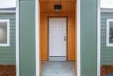 2194 Vaughn Av - Photo 3