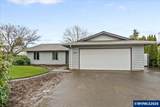 997 Julie St - Photo 1