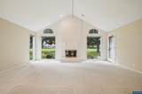 542 Fountain Ct - Photo 18