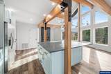 138 Santiam St - Photo 19