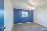 920 9th St - Photo 32