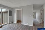712 12th St - Photo 36