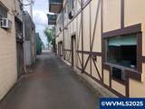 165 Charles - Photo 5