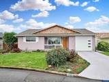 1944 Santiam Dr - Photo 1