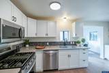 560 Hansen Av - Photo 11
