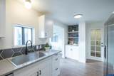 560 Hansen Av - Photo 16