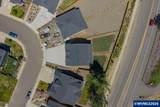 597 Evergreen Av - Photo 35