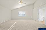 1572 Marten Av - Photo 24