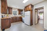 210 19th St - Photo 12