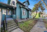 210 19th St - Photo 4