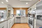 996 Parkway Dr - Photo 17