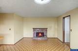 4260 Barrett St - Photo 9