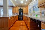 821 6th Av - Photo 16