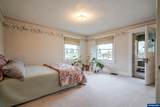 821 6th Av - Photo 20