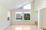 2545 Windsor Pl - Photo 13