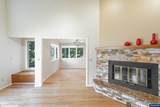2545 Windsor Pl - Photo 14