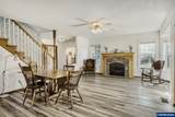 2280 Evergreen Av - Photo 4