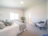 3206 13th St - Photo 5
