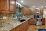 989 Hunter St - Photo 15