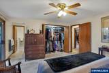 989 Hunter St - Photo 31