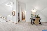 7210 Grandview Dr - Photo 18