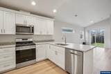 1654 Salmonberry Av - Photo 10