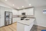 1654 Salmonberry Av - Photo 9