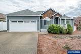 684 Jasper St - Photo 2