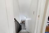1160 Columbia St - Photo 20