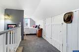 1160 Columbia St - Photo 29