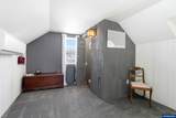 1160 Columbia St - Photo 30