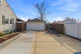 1160 Columbia St - Photo 4