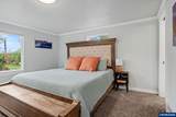 2340 Queen Av - Photo 19