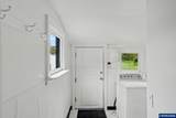 2340 Queen Av - Photo 35